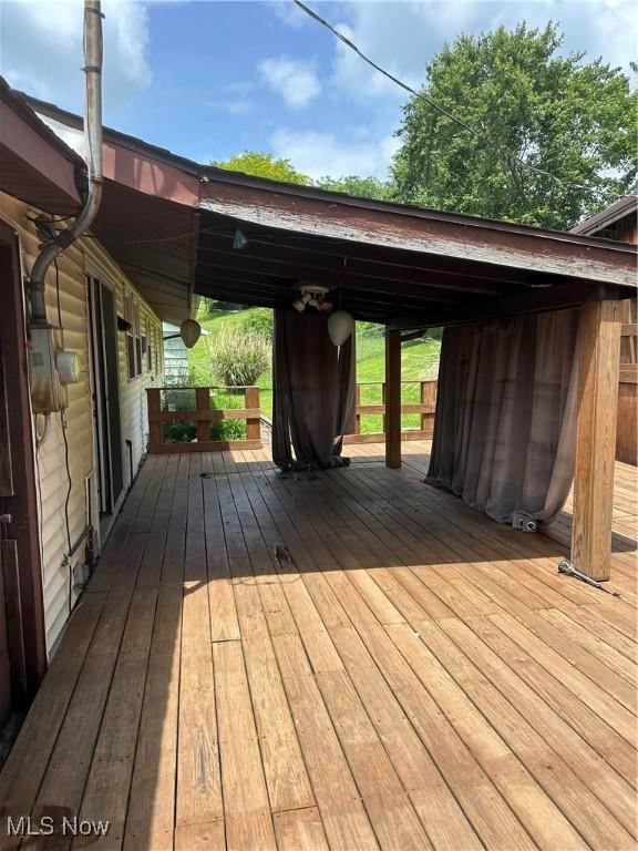 167 Andover Rd, Woodsfield, OH 43793 - view of deck