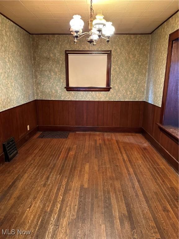 960 Whittier Ave, Akron, OH 44320 - photo 2