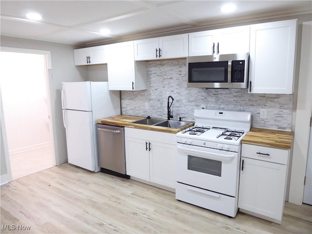 1501 Starkweather Ave, Cleveland, OH 44113 - photo 2