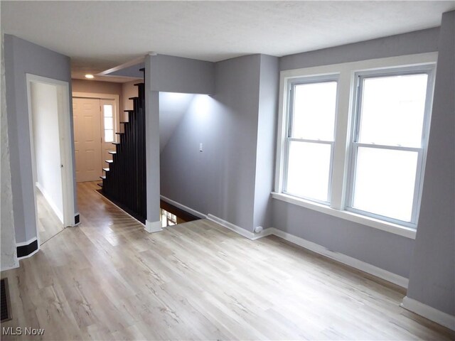 1501 Starkweather Ave, Cleveland, OH 44113 - photo 5
