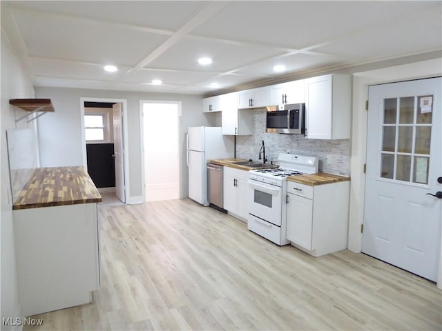 1501 Starkweather Ave, Cleveland, OH 44113 - photo 13