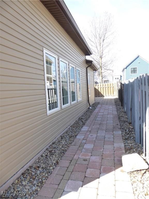 2160 W 40th St, Cleveland, OH 44113 - photo 40