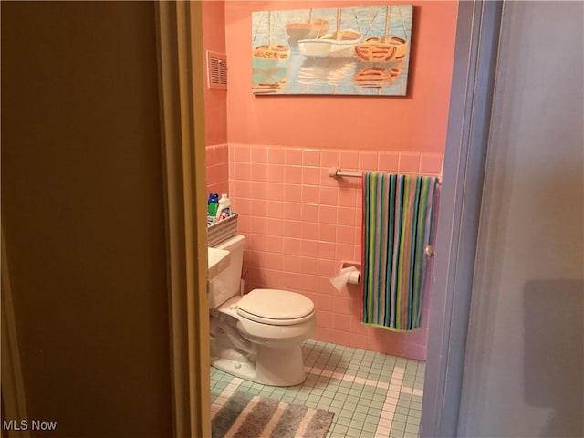 11820 Edgewater Dr Unit 915, Lakewood, OH 44107 - photo 24