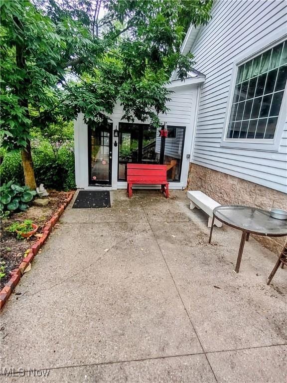 6846 Wakefield, Hiram, OH 44234 - view of patio