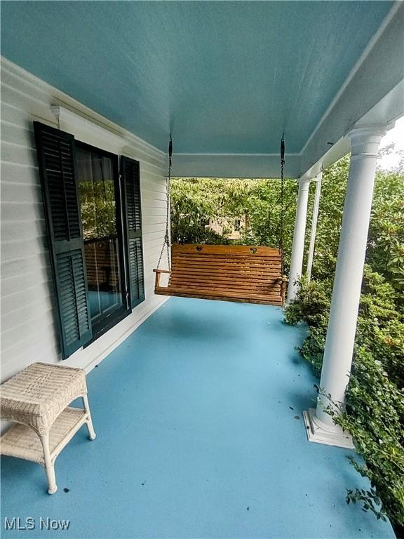 6846 Wakefield, Hiram, OH 44234 - view of covered porch