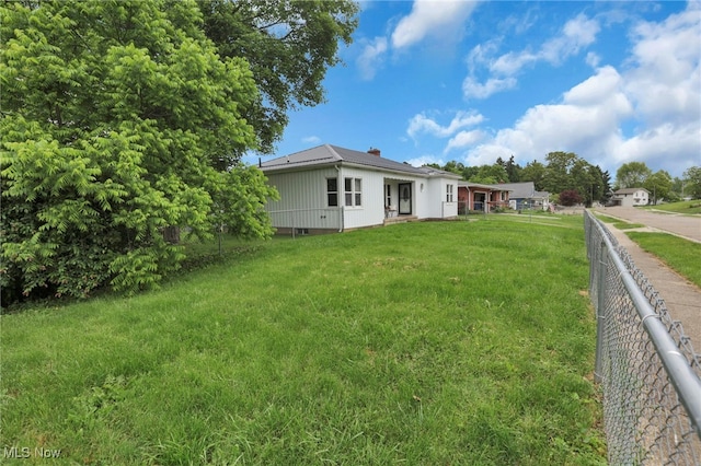 507 Beacon Rd, Newark, OH 43055 - view of yard
