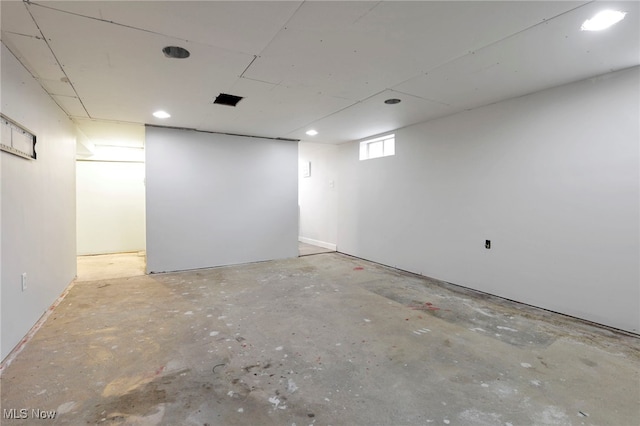 507 Beacon Rd, Newark, OH 43055 - basement with recessed lighting
