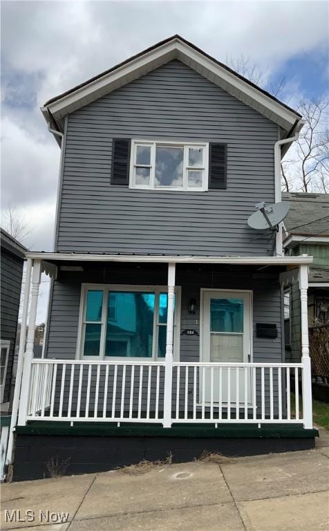 515 E Sixth St, East Liverpool, OH 43920 - view of front facade with covered porch