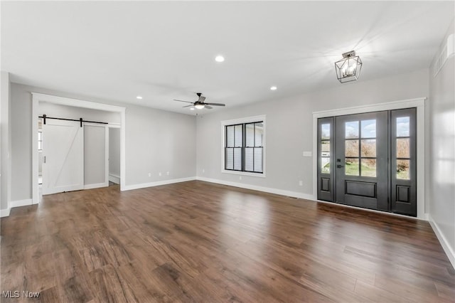 260 Michaels Ct, Cortland, OH 44410 - entrance foyer featuring a barn door, dark wood-type flooring, baseboards, recessed lighting, and a ceiling fan