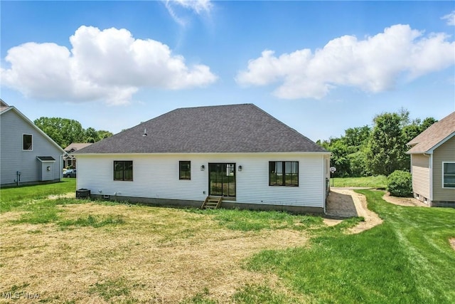 260 Michaels Ct, Cortland, OH 44410 - back of property with entry steps, a lawn, and roof with shingles