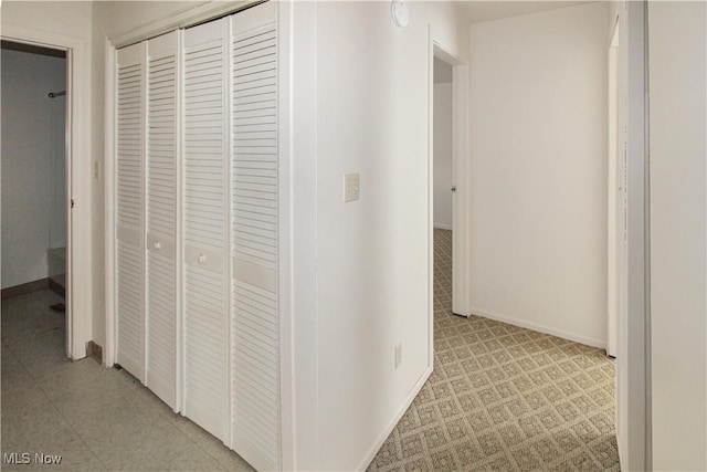 424 Short Prt, Clinton, OH 43452 - corridor with baseboards