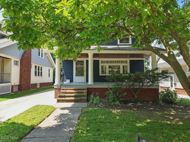 3596 W 155th St, Cleveland, OH 44111 - view of front of house with covered porch