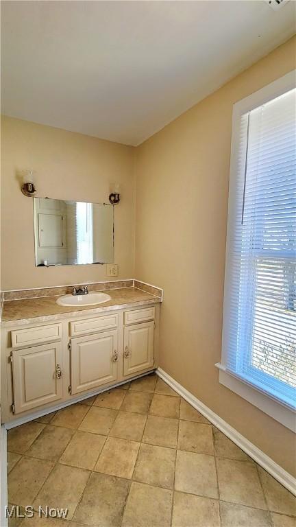 313 Lord St, Marietta, OH 45750 - photo 5