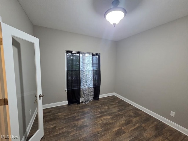 226 Hidden Glen Trl, Chardon, OH 44024 - unfurnished room with dark wood-style floors