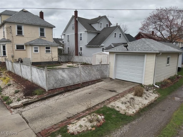 252 W Summit St, Alliance, OH 44601 - detached garage with concrete driveway