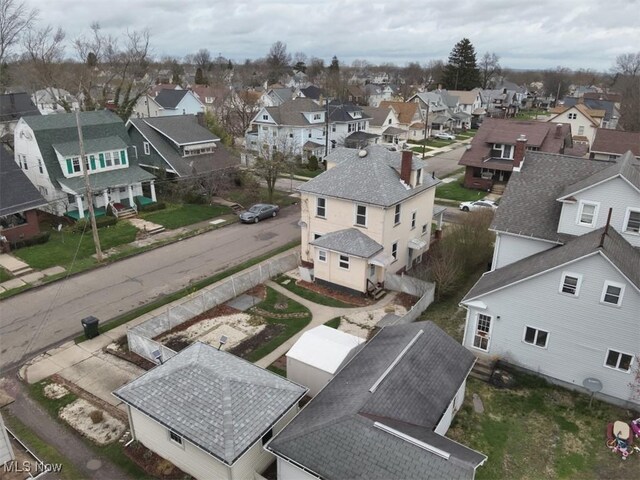 252 W Summit St, Alliance, OH 44601 - aerial perspective of suburban area