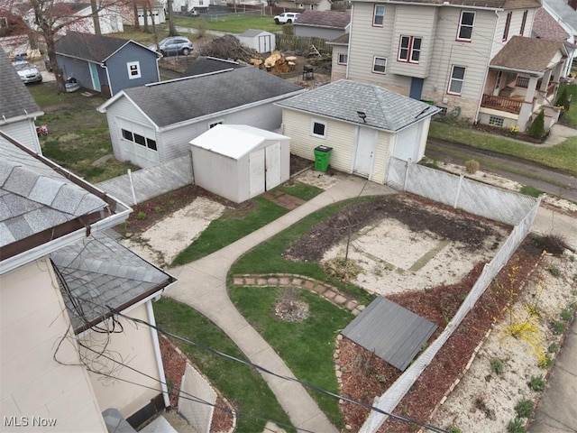 252 W Summit St, Alliance, OH 44601 - aerial perspective of suburban area