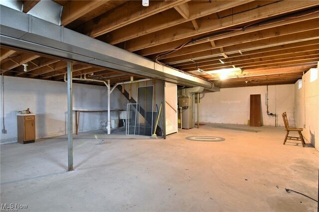 210 Magnolia Ave, Northfield, OH 44067 - view of unfinished below grade area