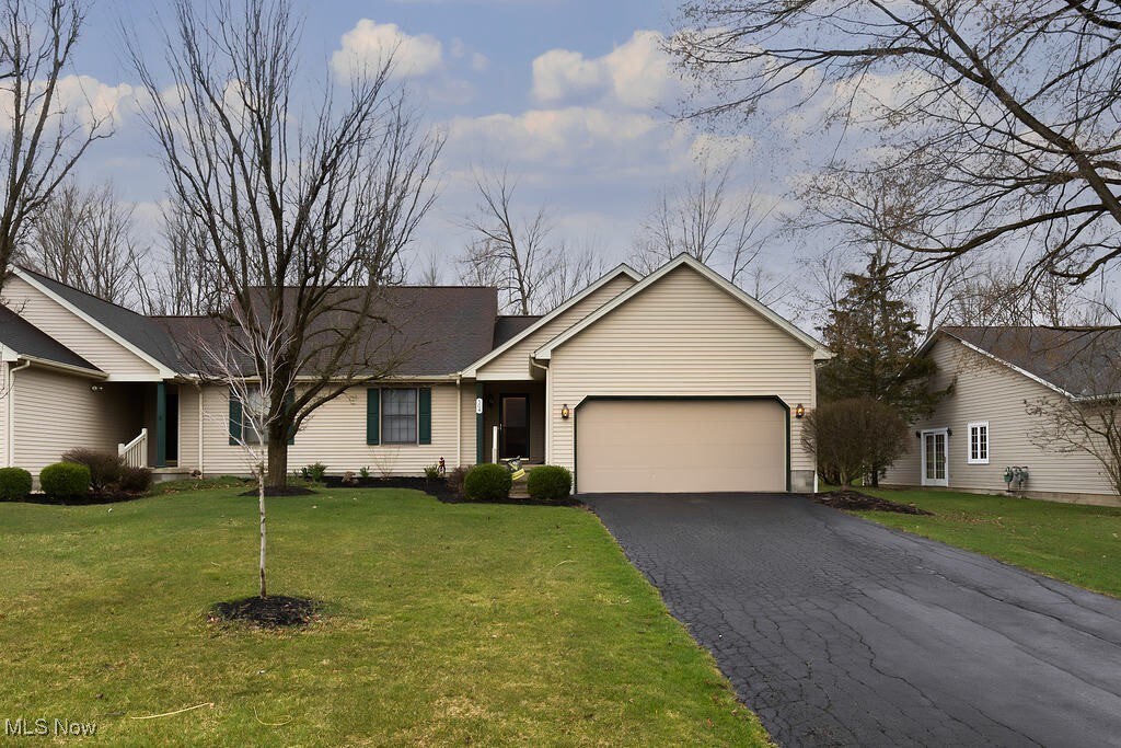 504 Shadydale Dr, Canfield, OH 44406 - photo 1