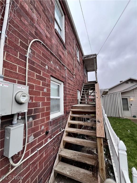 315 Grant St, Newell, WV 26050 - photo 3