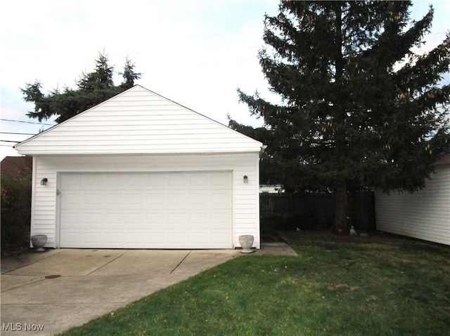 15613 Maplewood Ave, Maple Heights, OH 44137 - view of detached garage