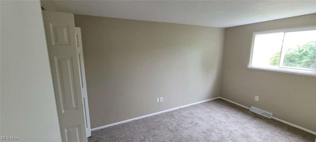 6735 Basswood Dr, Bedford, OH 44146 - photo 9