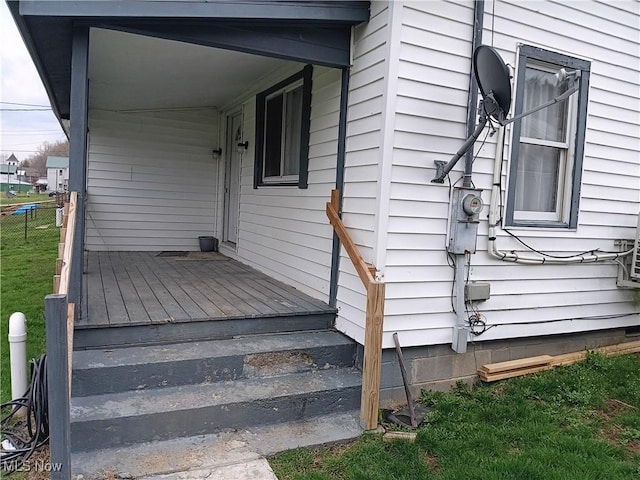 exterior space featuring fence