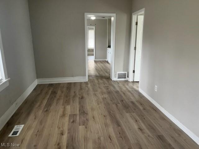 1900 Lamoille Ct, Cleveland, OH 44113 - empty room featuring wood finished floors and baseboards