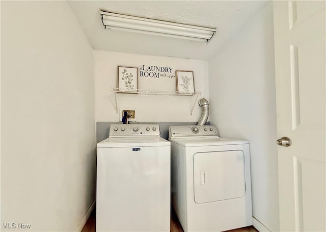 831 Fairview Ave, Parkersburg, WV 26101 - laundry area with washing machine and dryer and laundry area