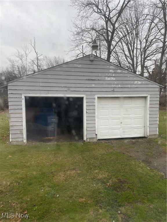 617 Mabel St, Youngstown, OH 44502 - photo 10
