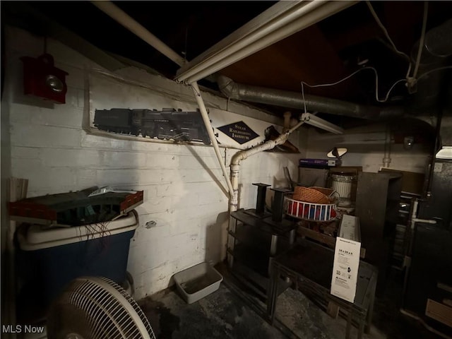 view of unfinished basement