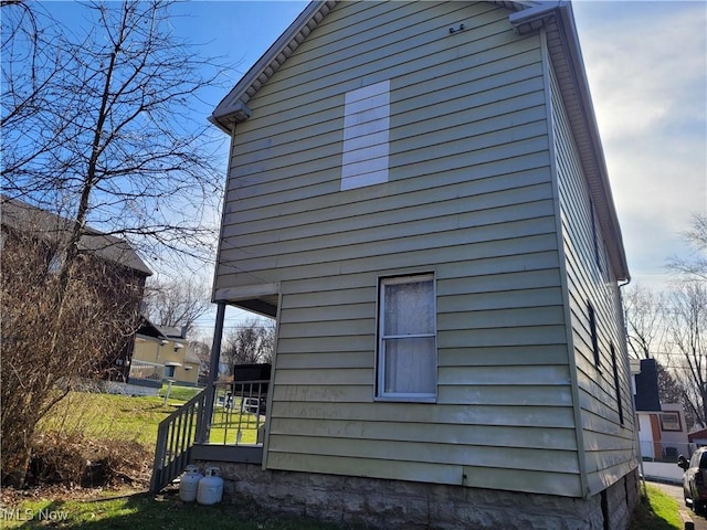 view of side of home