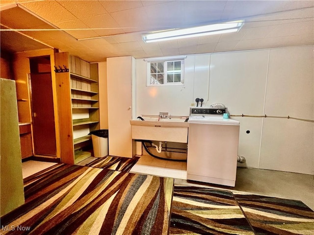 218 W Blvd, Mingo Junction, OH 43938 - interior space featuring washer / clothes dryer and a sink