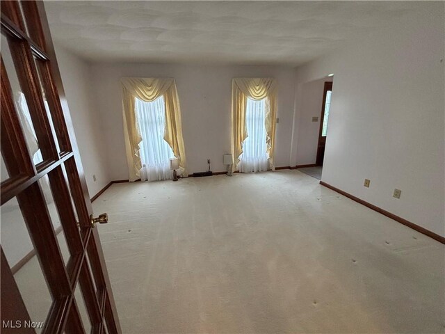 100 Pinecrest Dr, Saint Clairsville, OH 43950 - photo 9
