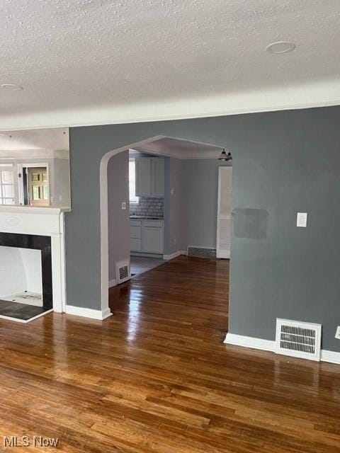 3587 Blanche Ave, Cleveland Heights, OH 44118 - photo 2