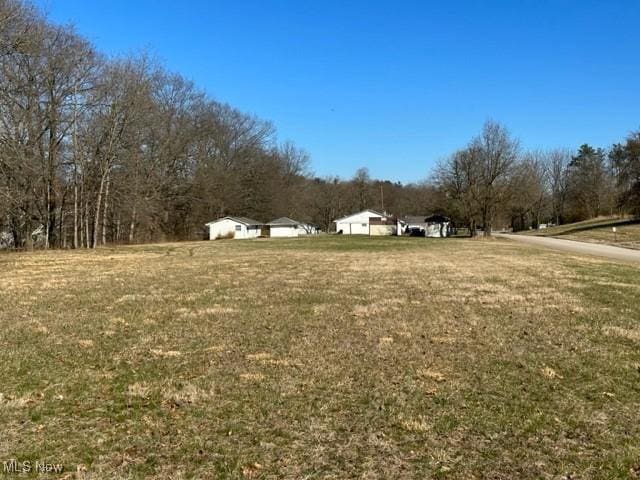 3875 Roseville Rd, Zanesville, OH 43701 - photo 5