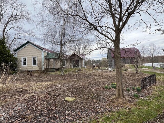 6232 Weaver Rd, Conneaut, OH 44030 - view of yard