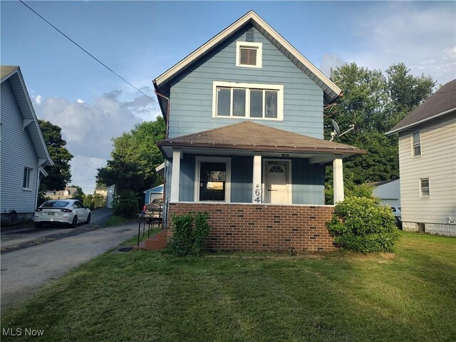 64 Walnut St, Struthers, OH 44471 - photo 1
