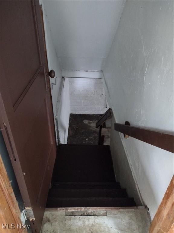 64 Walnut St, Struthers, OH 44471 - photo 19