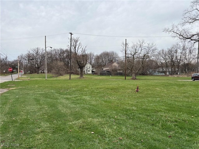 W Wilson Ave, Youngstown, OH 44506
