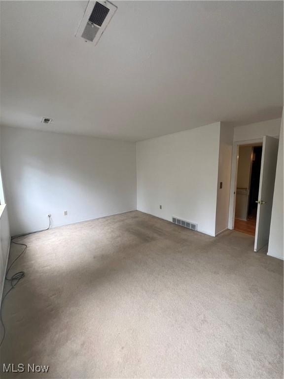 7073 Bristlewood Dr, Concord, OH 44077 - empty room featuring light carpet