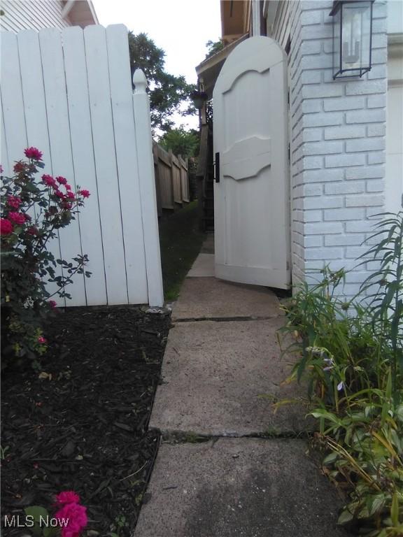 1630 Pershing Ave, Steubenville, OH 43952 - photo 6