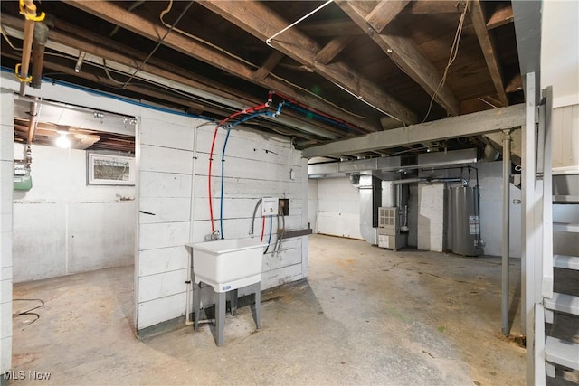 1862 17th St SW, Akron, OH 44314 - unfinished below grade area with water heater and heating unit