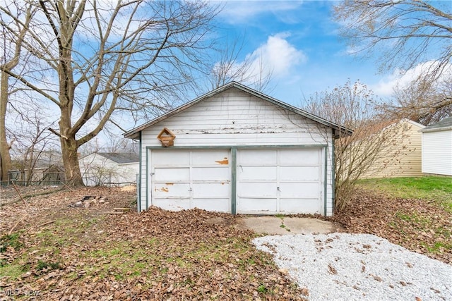 1862 17th St SW, Akron, OH 44314 - view of detached garage
