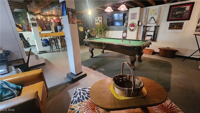 53525 Somerton Hwy, Jerusalem, OH 43747 - playroom featuring billiards and concrete flooring