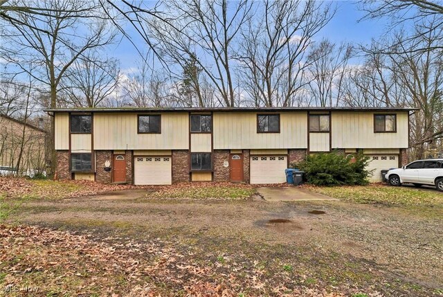 4298 S Main St, Akron, OH 44319 - photo 1