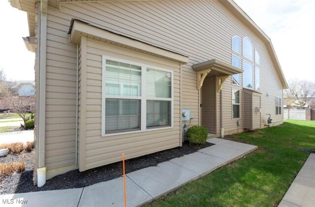 314 Lakewick Ln, Willowick, OH 44095 - photo 4