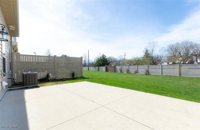 314 Lakewick Ln, Willowick, OH 44095 - photo 8