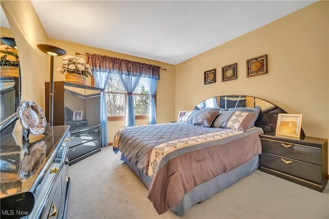 6722 Silvermound Dr, Mentor, OH 44060 - bedroom featuring carpet floors