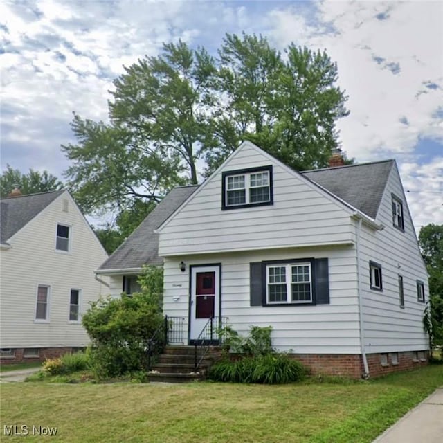 70 Natalie Rd, Bedford, OH 44146 - photo 2
